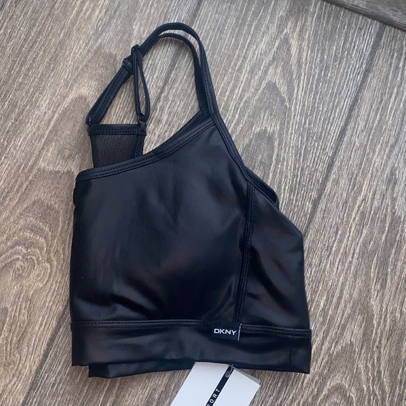 Faux leather look sports bra - Picture 2 of 3